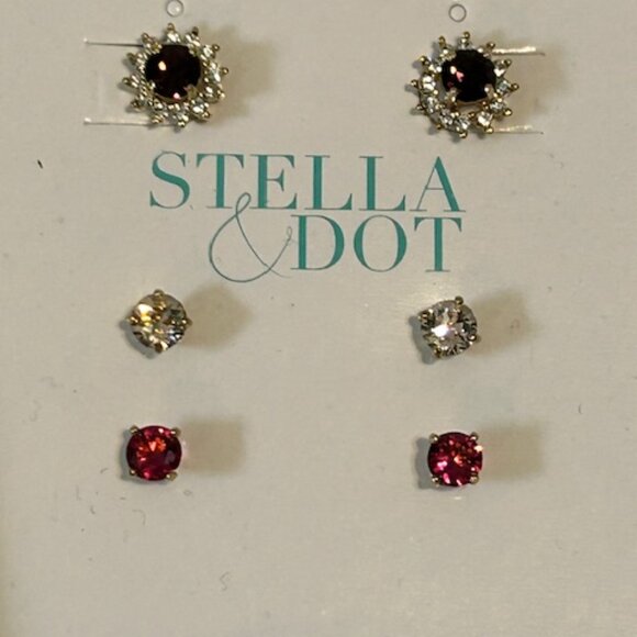 Stella and Dot BCA Mini Halo Stud Set NEW - Picture 2 of 4